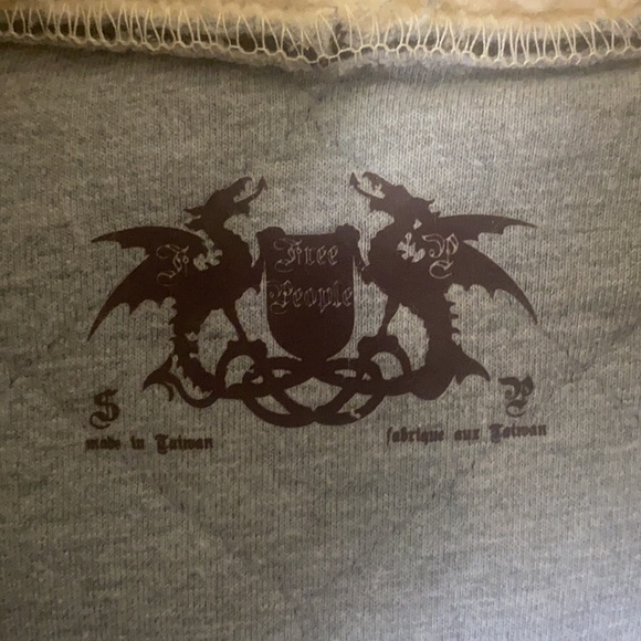 Free People Quilted Vest w/Fleece Lined Hood - Picture 6 of 6